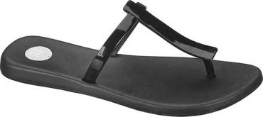 fotó: http://www.melissaaustralia.com.au melissa_sin