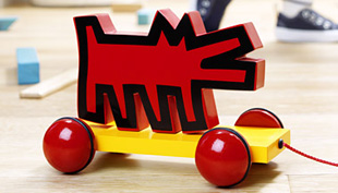 Keith_Haring_Pull_Toy01