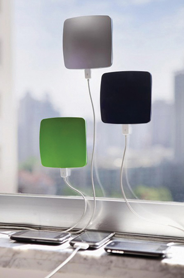 Window-Cling-Solar-Charger02