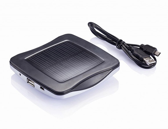 Window-Cling-Solar-Charger04