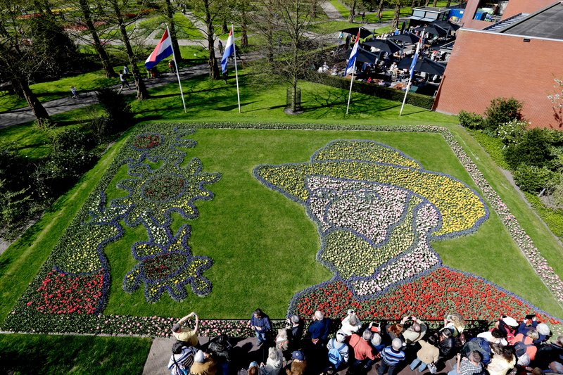 Vincent van Gogh 250nm-es "önarcképe" tulipánból a Keukenhofban/Fotó: keukenhof.nl
