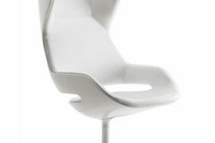 Ora_Ito_Evolution_Armchair_yqa