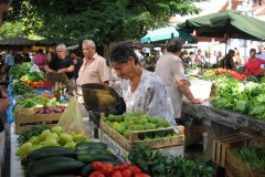 trogir_market02