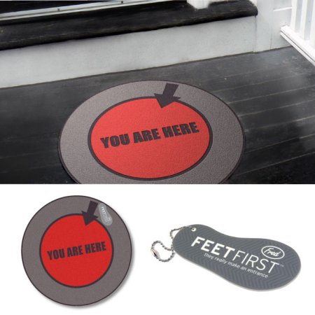fotó: http://www.worldwidefred.com labtorlo_feetfirst_youarehere_648