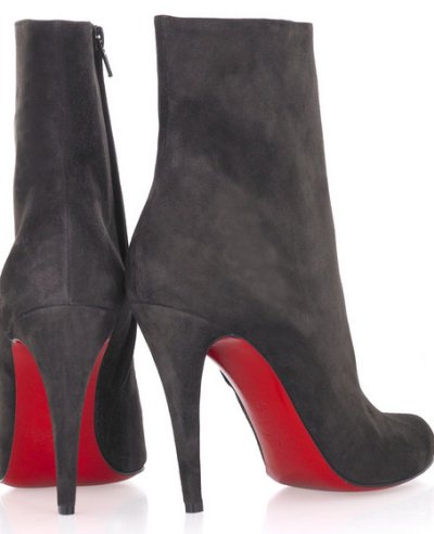 fotó: http://www.net-a-porter.com louboutin03