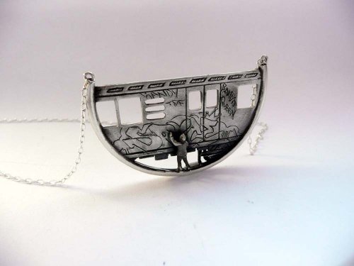 fotó: http://www.etsy.com/shop/dmdmetal