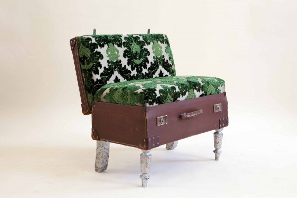 suitcasechair2