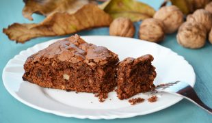 Őszi kamrapolc: diós-mazsolás brownie