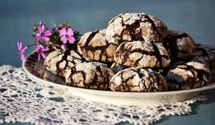 Gyömbéres-vaníliás "crackle chocolate cookies"