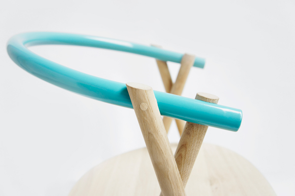 oato_stuck_chair_04