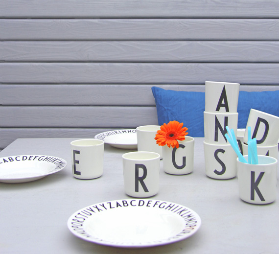 DesignLettersPlates