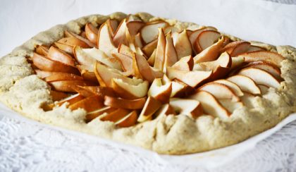 Rusztikus körtetorta, avagy diós-körtés galette