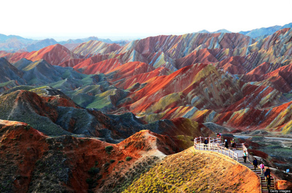 RAINBOW-MOUNTAINS02