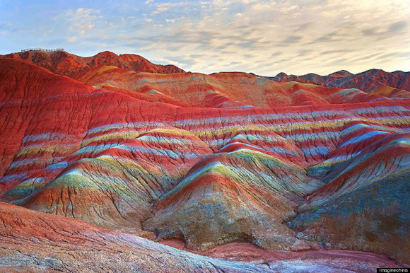 RAINBOW-MOUNTAINS03