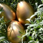 Húsvét: csillogó arany tojás két perc alatt