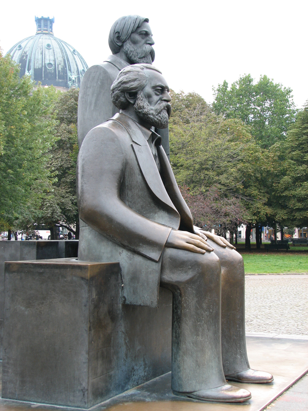 Marx-Engels Forum, Berlin (Fotó: Myreille)