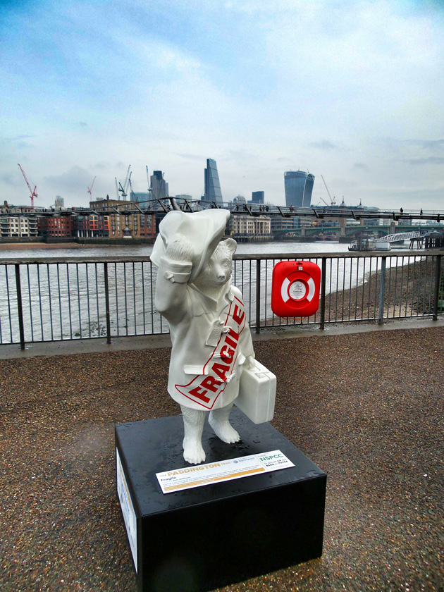 Fragile no36 / Near Tate Modern, Riverside (Ryan McElhinney)