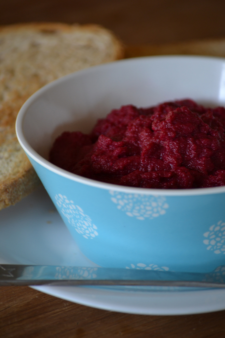 Önállóan vagy margarin helyett szendvicsbe igazi ízbomba. (Fotó: Myreille)