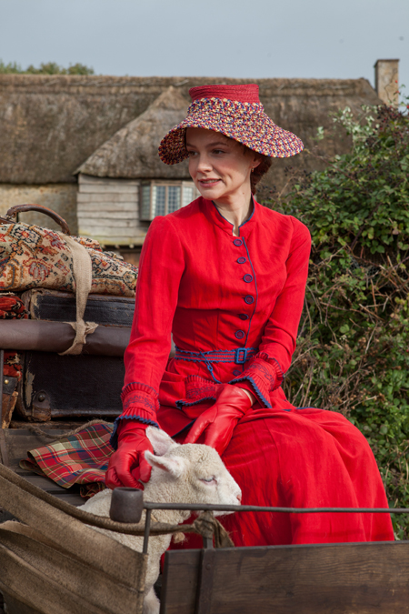 Carey Mulligan "Bathsheba" szerepében a Távol a világ zajától (FAR FROM THE MADDING CROWD) című filmben. Fotó: Alex Bailey - Twentieth Century Fox Film