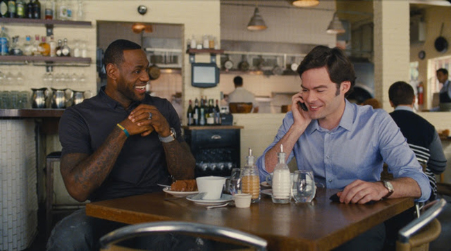 LeBron James (LeBron James) és Aaron (Bill Hader) - Kész katasztrófa (Trainwreck)