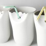Pohárek: porcelán pohár szívószál tartóval