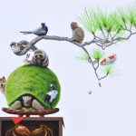 Szürreális világ: állatok a cserépben nevelt fákon