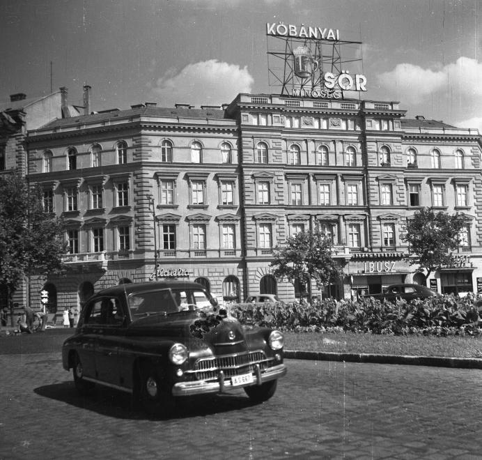 1958 - Kőbányai Sör (Fotó: Fortepan, Eperjesi Gyula)