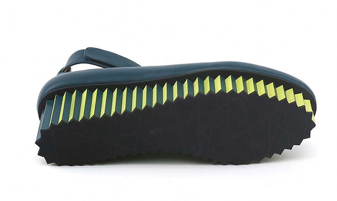 ISSEY MIYAKE x UNITED NUDE - THE WAVE