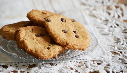 TGIF:  Peanut butter chocolate chip cookies