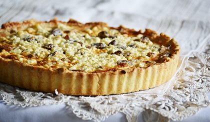 Mángoldos quiche hagymával és gouda sajttal