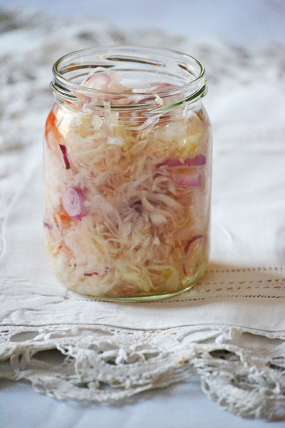 Family recipes: Hungarian Cabbage Salad (Csalamádé)/Photo: Myreille Family recipes: Hungarian Cabbage Salad (Csalamádé)/Photo: Myreille
