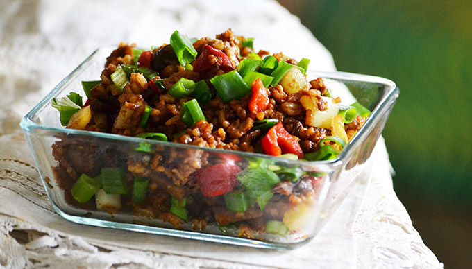 Ázsiai rizs tojással és zöldségekkel - a tökéletes Egg Fried Rice recept/Fotó: Myreille