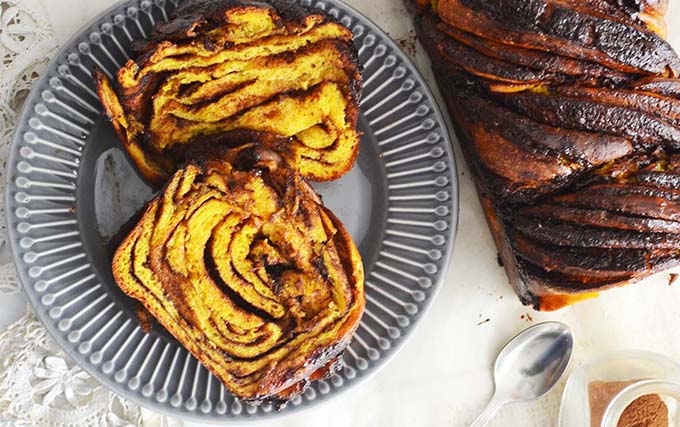 Sütőtökös babka csodás Pumpkin Spice fűszerkeverékkel