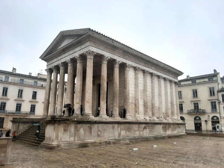La Maison Carrée, Nîmes Nimes